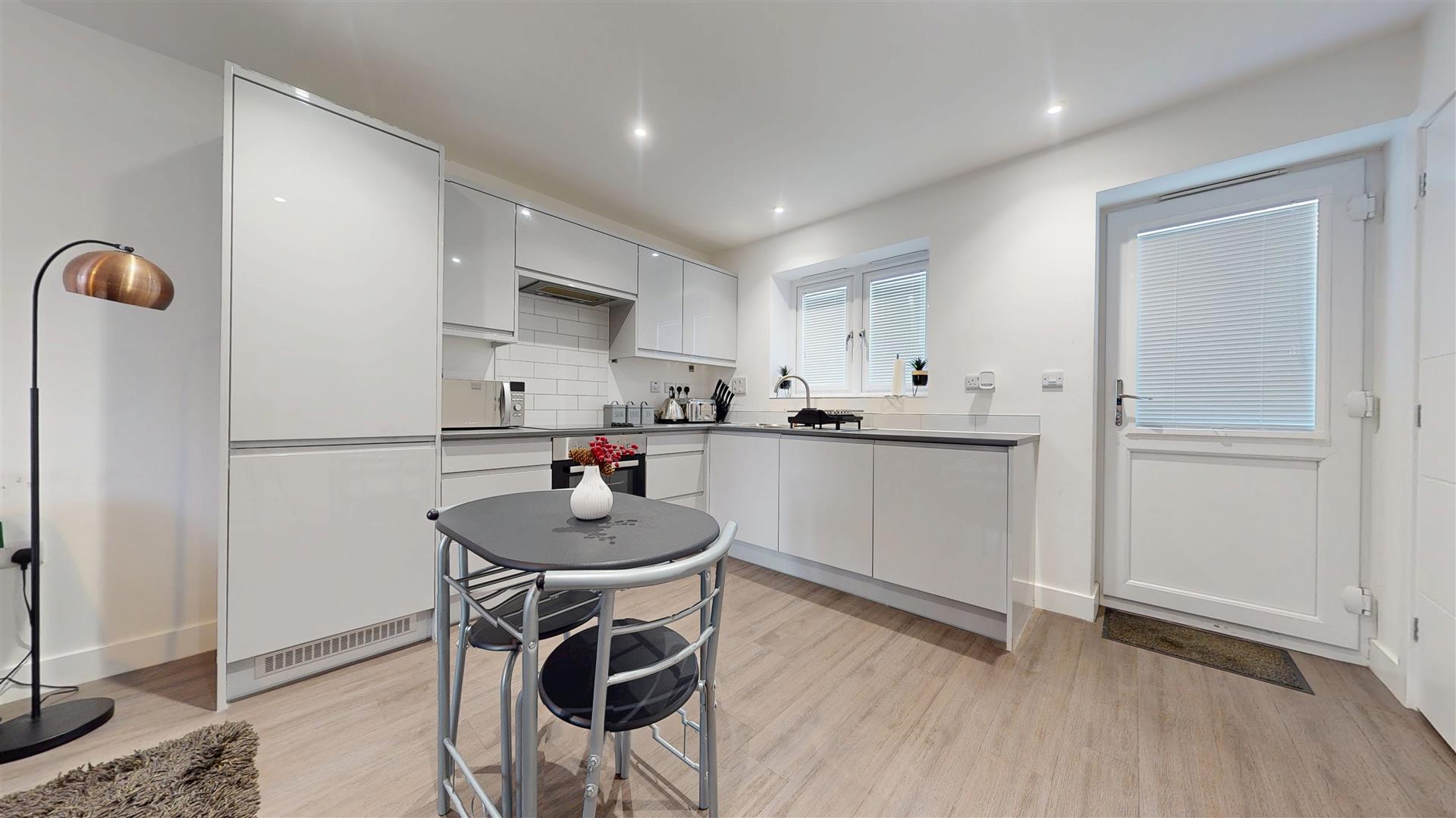 2 bed property in Selkirk Drive, Milton Keynes